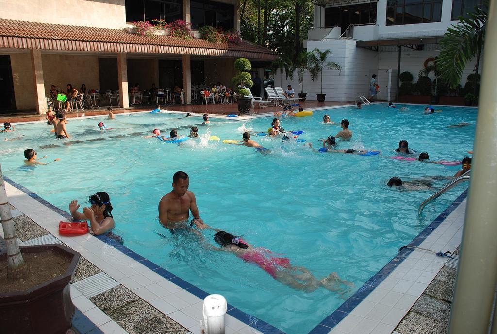 Hotel Sandjaja Palembang Eksteriør bilde