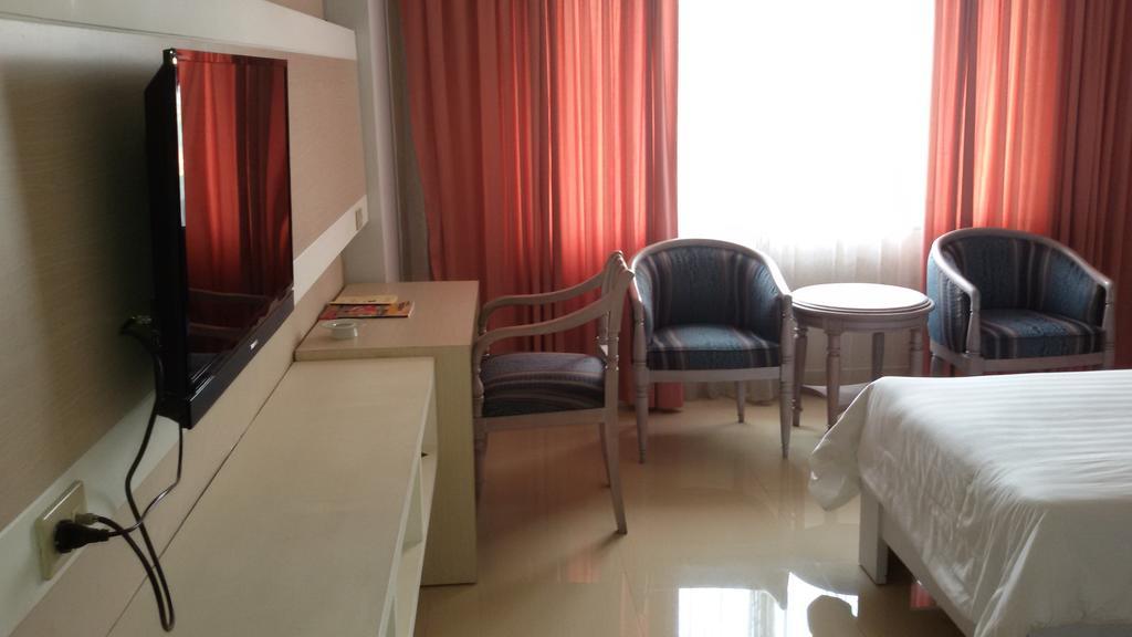 Hotel Sandjaja Palembang Eksteriør bilde