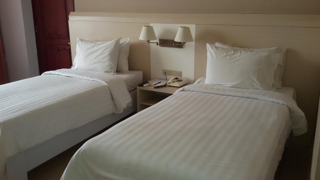 Hotel Sandjaja Palembang Eksteriør bilde