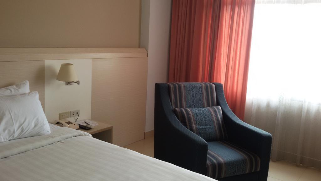Hotel Sandjaja Palembang Eksteriør bilde